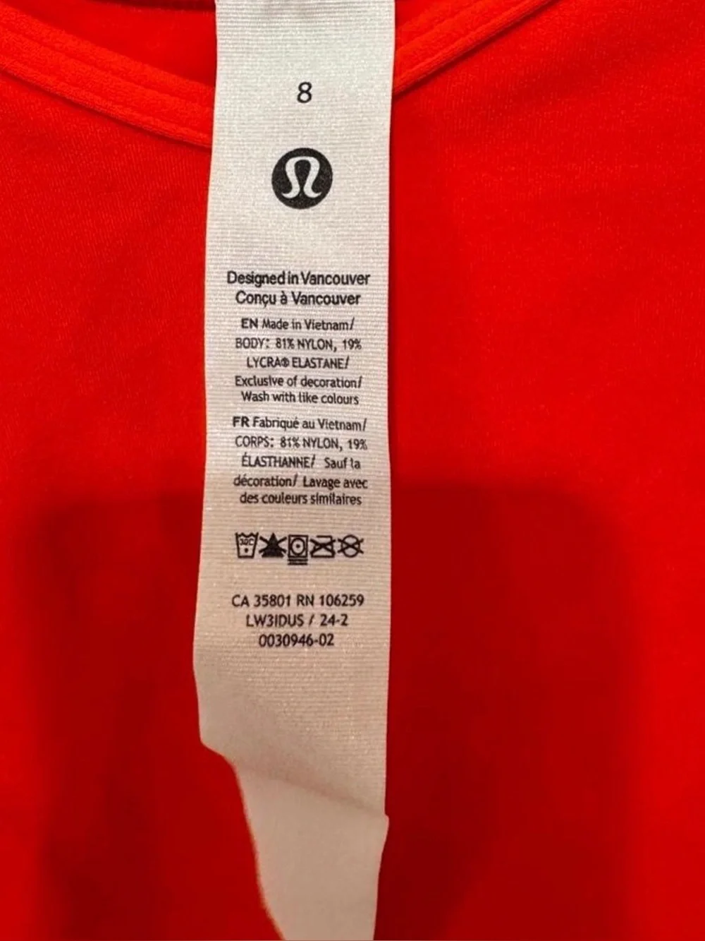 lululemon athletica gorgeous signature